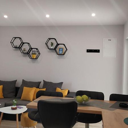 Apartment Skavo Baska Voda Ngoại thất bức ảnh