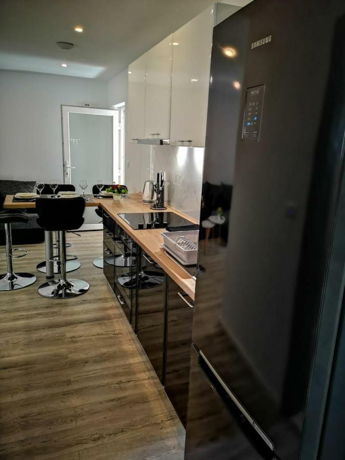 Apartment Skavo Baska Voda Ngoại thất bức ảnh