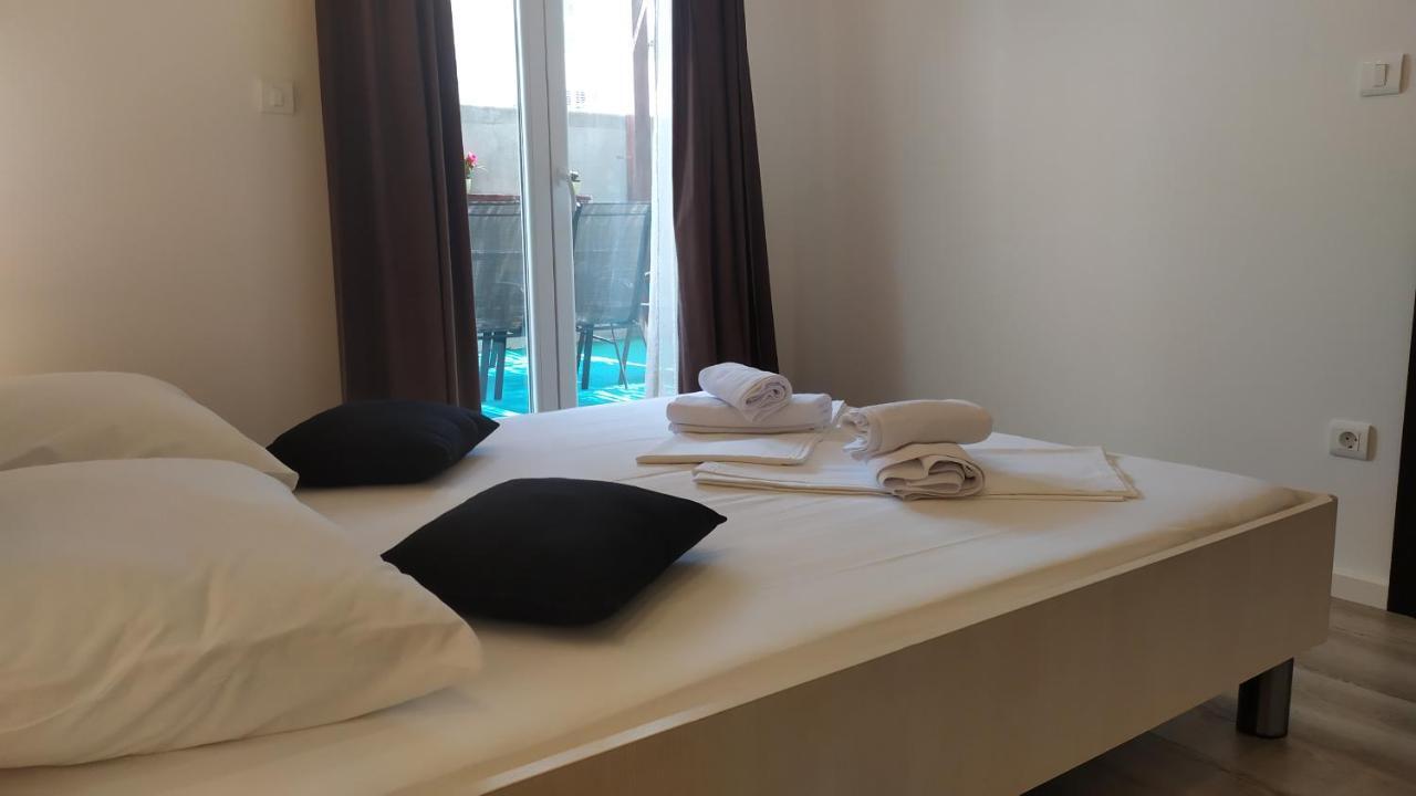 Apartment Skavo Baska Voda Ngoại thất bức ảnh